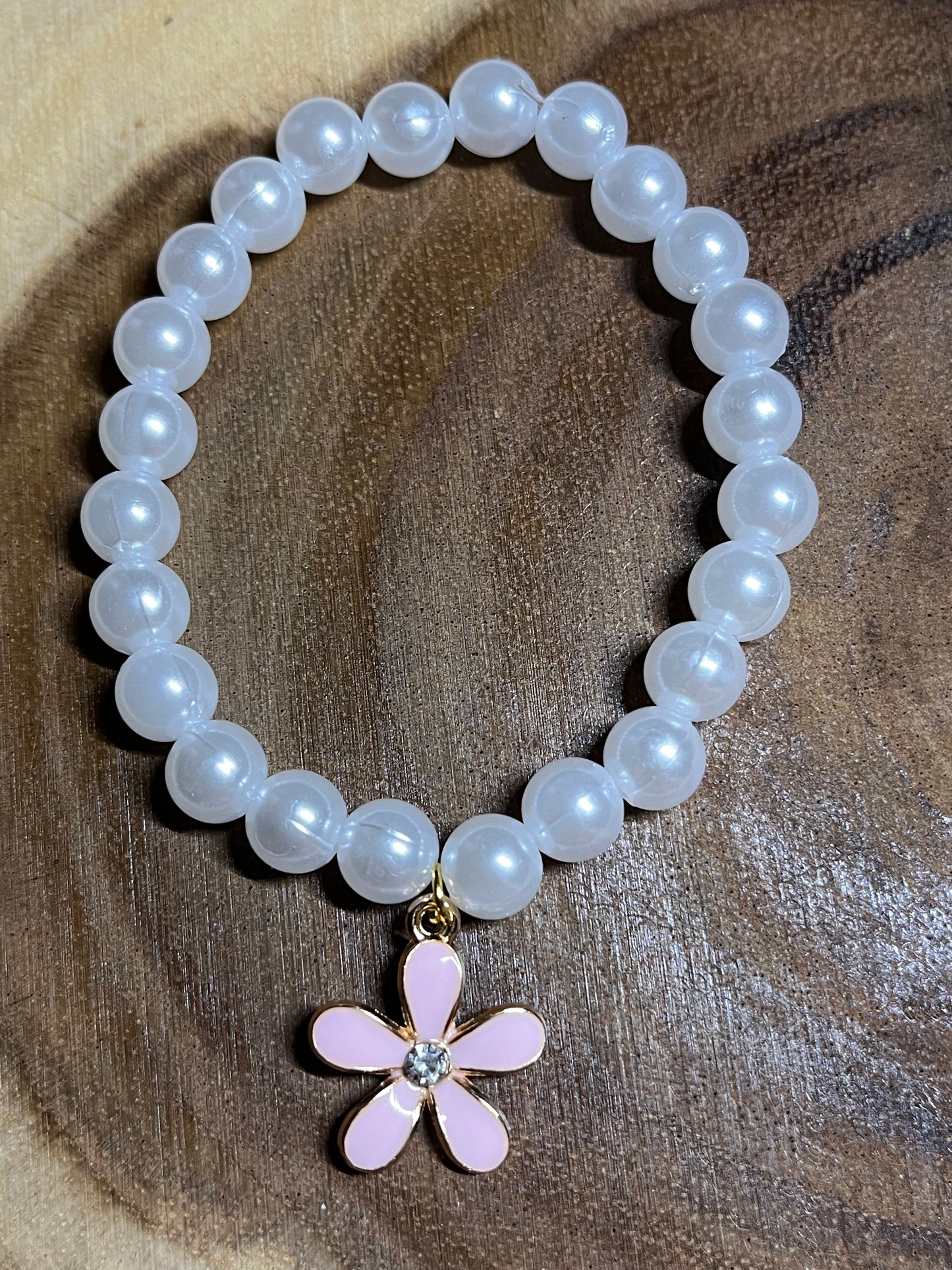 Flower Pearl Bracelets